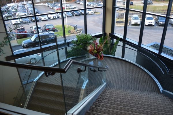 Glass handrail, Herb Chambers